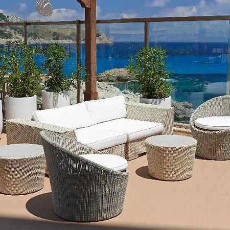Lux Hotel 3*